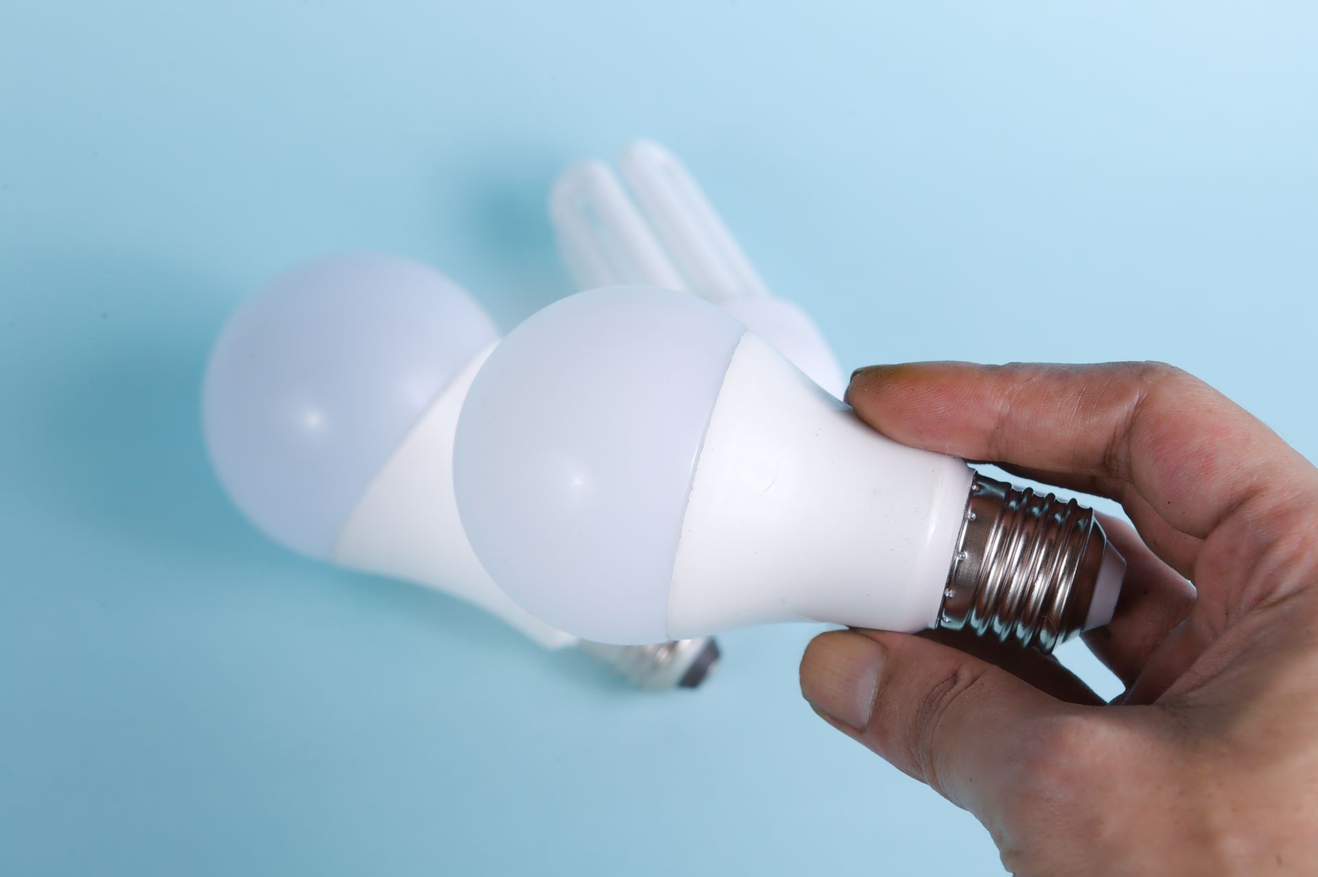 Energy saving LED bulb showing wide 100-240V compatibility